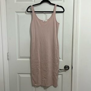 Pink bodycon dress